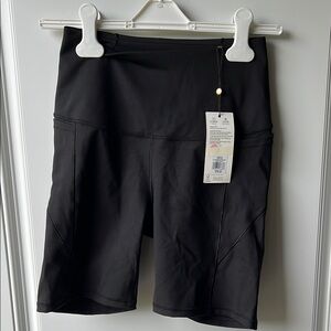CALIA by Carrie Underwood Black Bike Shorts